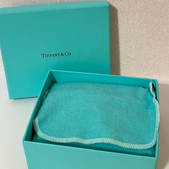 Tiffany & Co. Leather Cardholder/Wallet (AS IS) | Tiffany Blue 🩵 - Picture 14 of 15